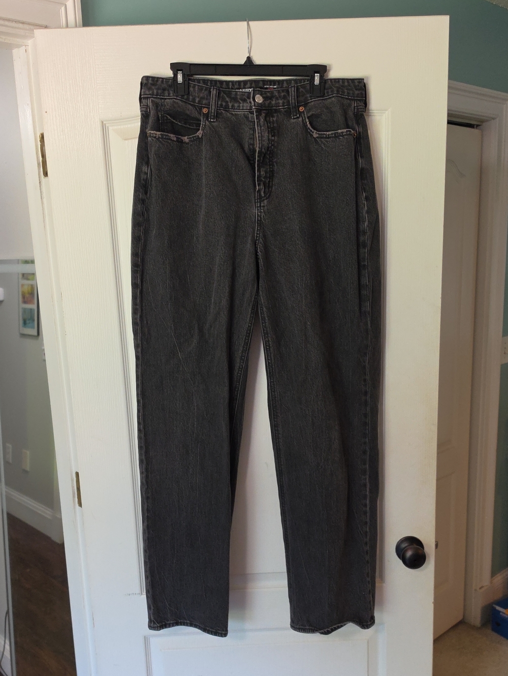 Old Navy High-Rise Wide Leg Jeans in Washed Black